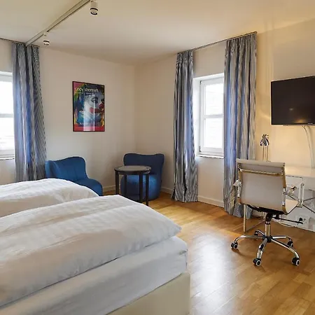 Anne's Farmhouse Hotel *